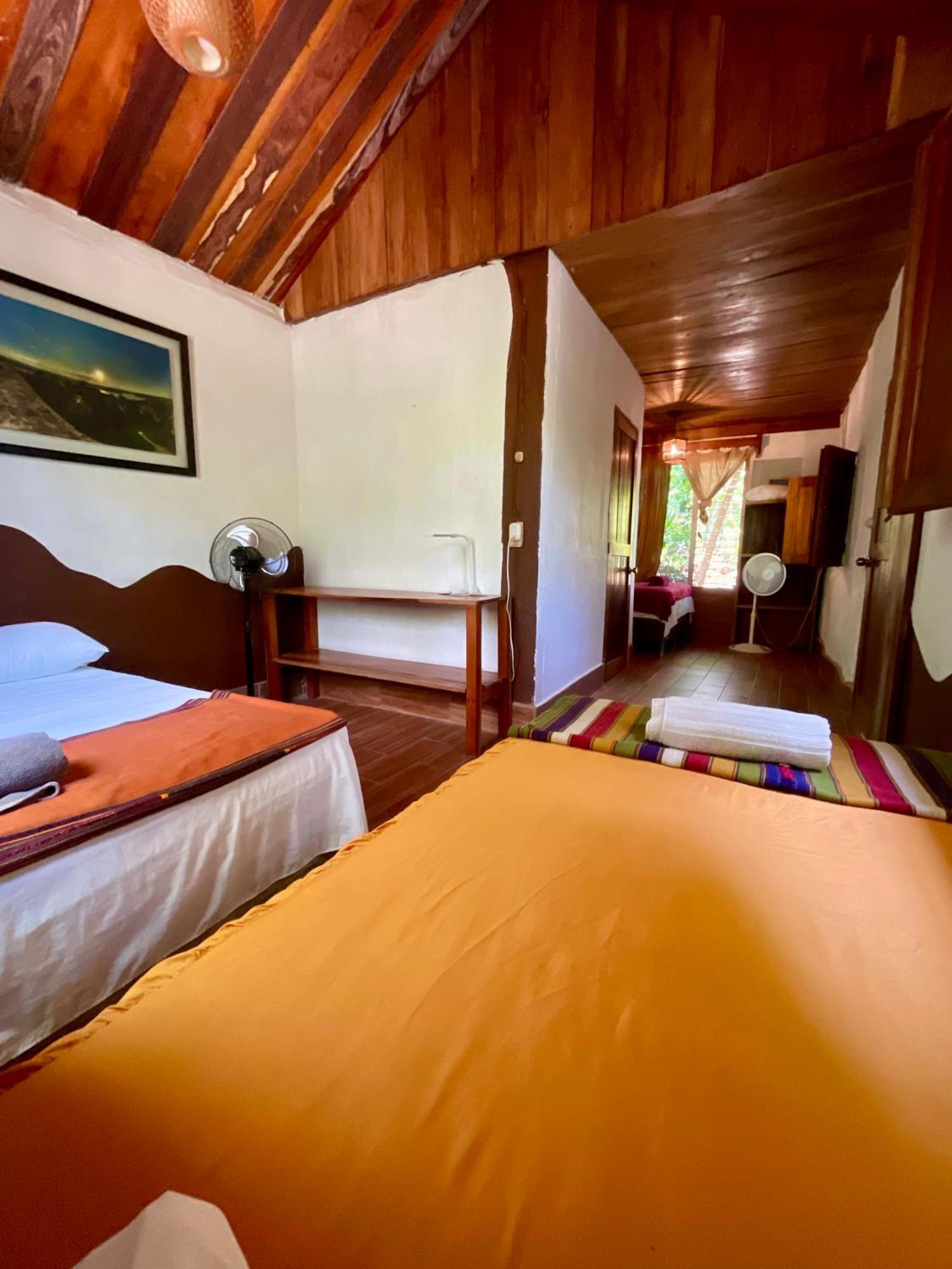 Hotel Mon Ami El Remate Eksteriør bilde